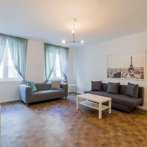 nena-apartments-berlin-neuklln.find-berlin-hotels.com/