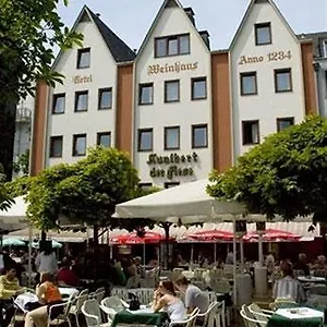 buradan rezervasyon yapın